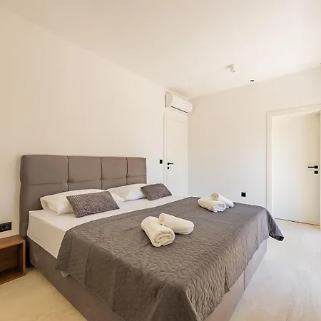 别墅 Cvita By Adriaticluxuryvillas *
