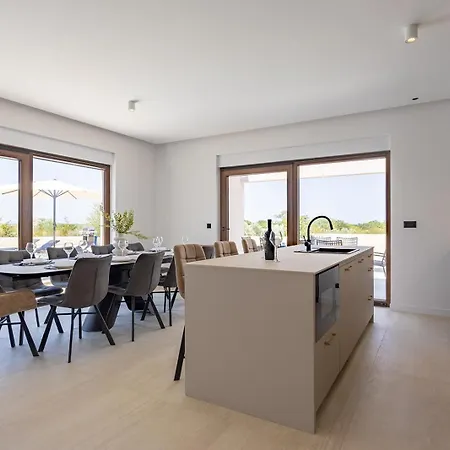 别墅 Cvita By Adriaticluxuryvillas Policnik