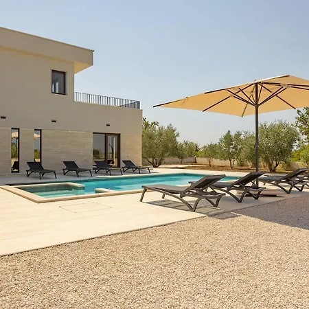 别墅 Cvita By Adriaticluxuryvillas