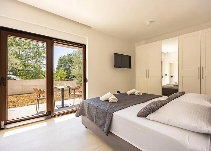 Villa Cvita By Adriaticluxuryvillas Poličnik