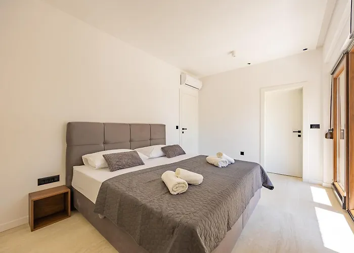 Villa Cvita By Adriaticluxuryvillas *