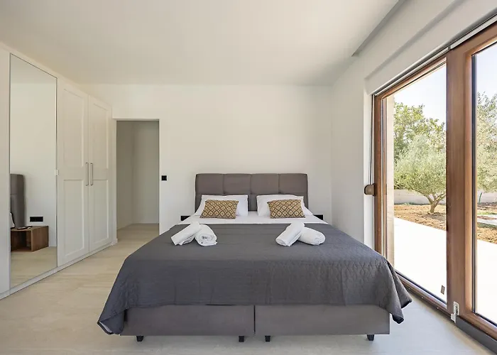Villa Cvita By Adriaticluxuryvillas