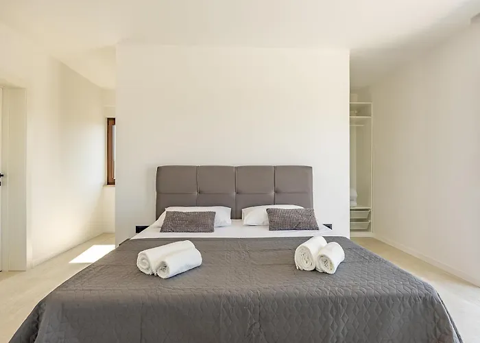 Villa Cvita By Adriaticluxuryvillas Poličnik