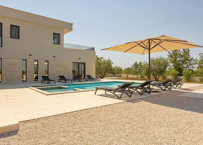 Villa Cvita By Adriaticluxuryvillas